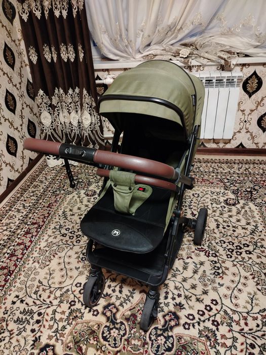 Детская коляска в хорошем состоянии