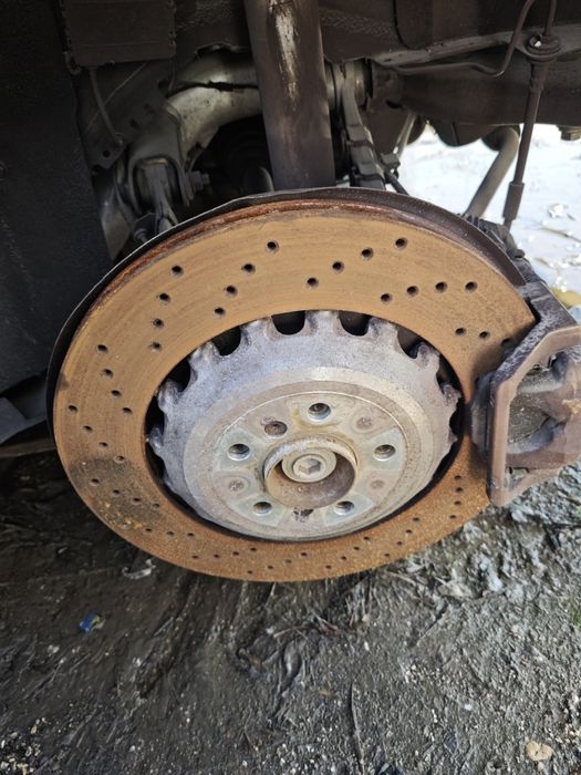 BMW  F10 M5  на части