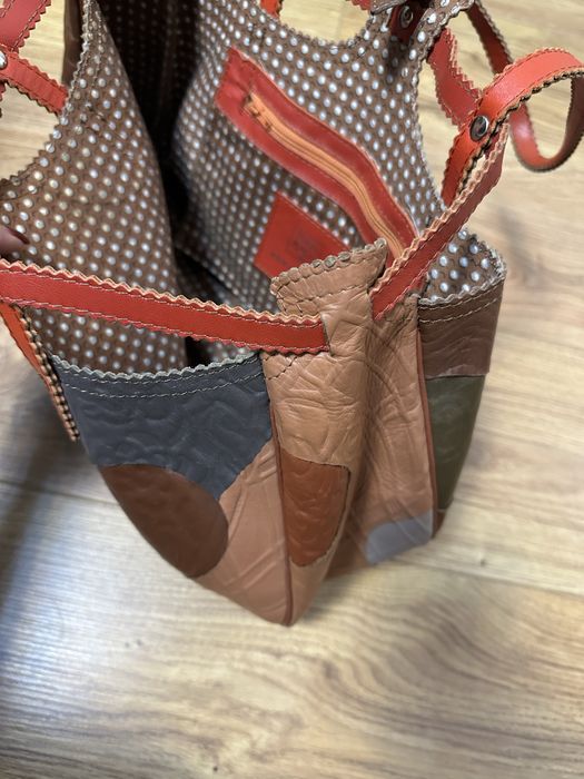 И още една уникална чанта ,произведена със стил и грижа за жената