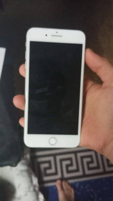 айфон 8+ 256гб с усилителем