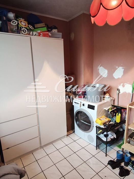 Продава се Двустаен апартамент в Шумен, 5-ти полк - 68 кв.м за 810 €/кв.м - Снимка #12