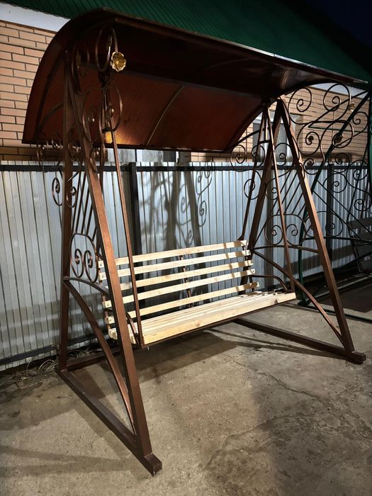 Качели для сада и улицы