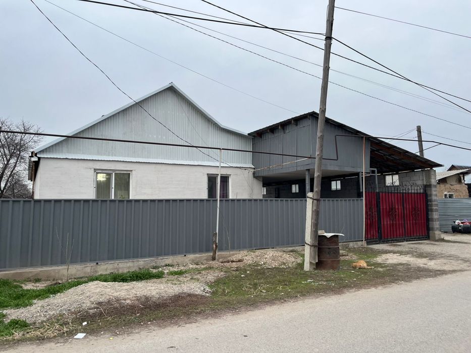 продам дом, село Казцик ,