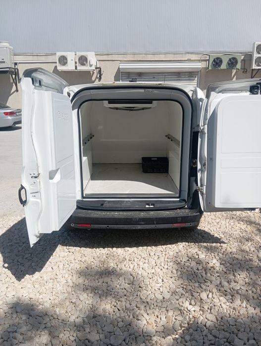 Fiat Doblo 1.3jtd 90 Хладилен