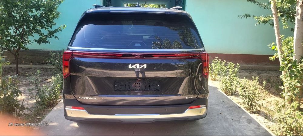 Kia Carnival 1,6 Hybrid комплектация Full срочно!!!
