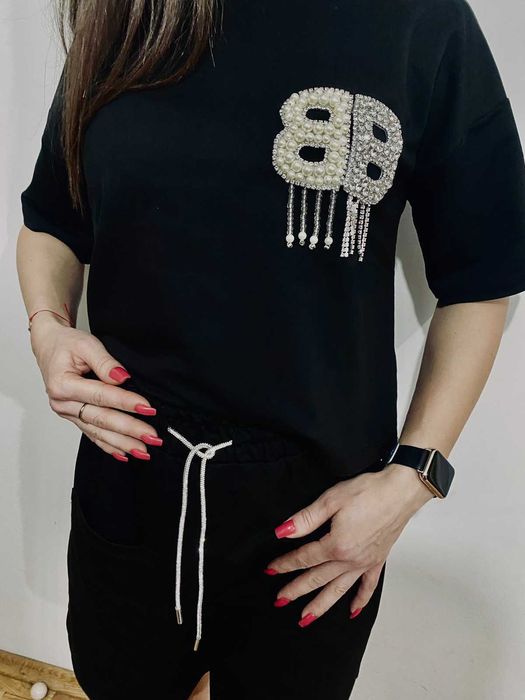 Спортно официален екип на BALENCIAGA черен и бял от две части