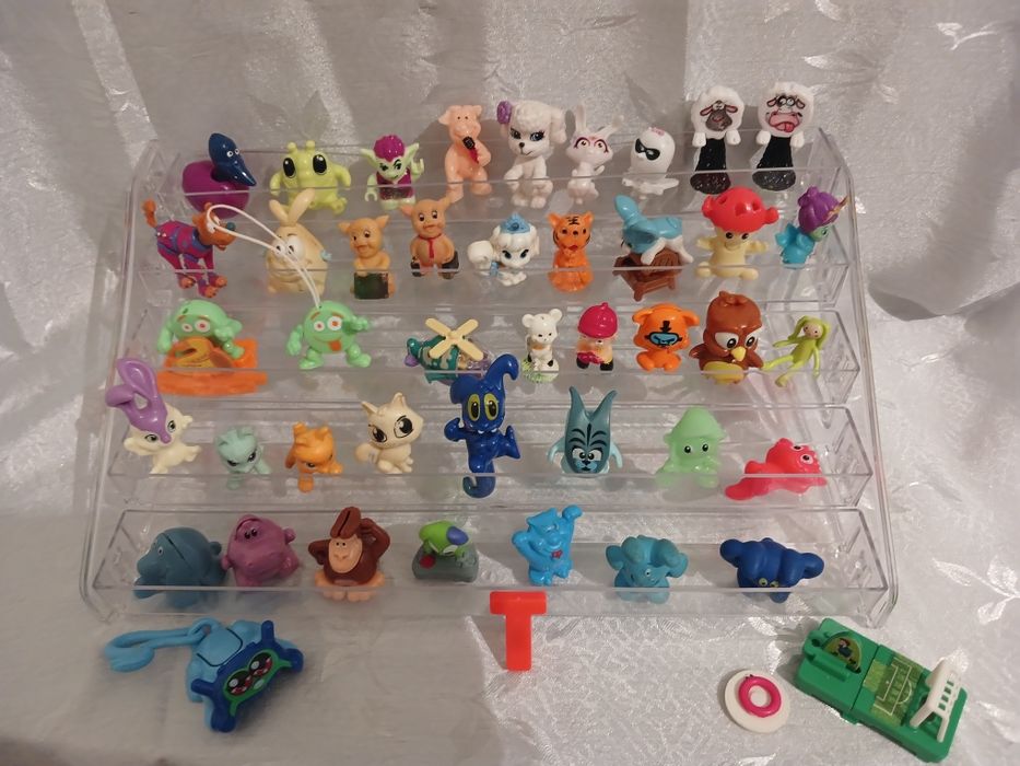 Фигурки из киндеров