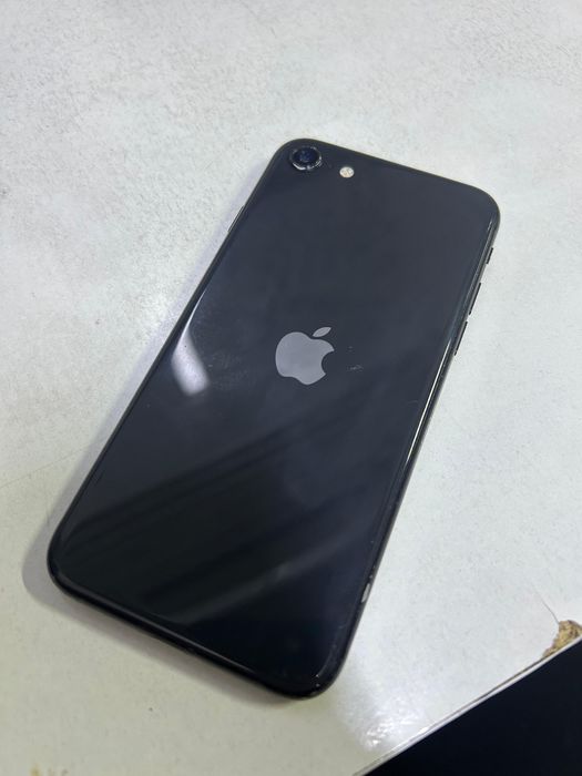 iPhone SE 2020 обмен а обе стороны