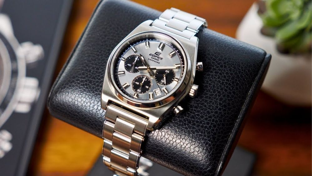 Casio Edifice Chronograph Panda