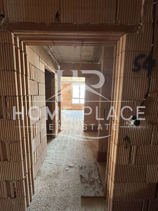 Двустаен апартамент в сграда с АКТ 14 с хубава панорама в кв.Възражда