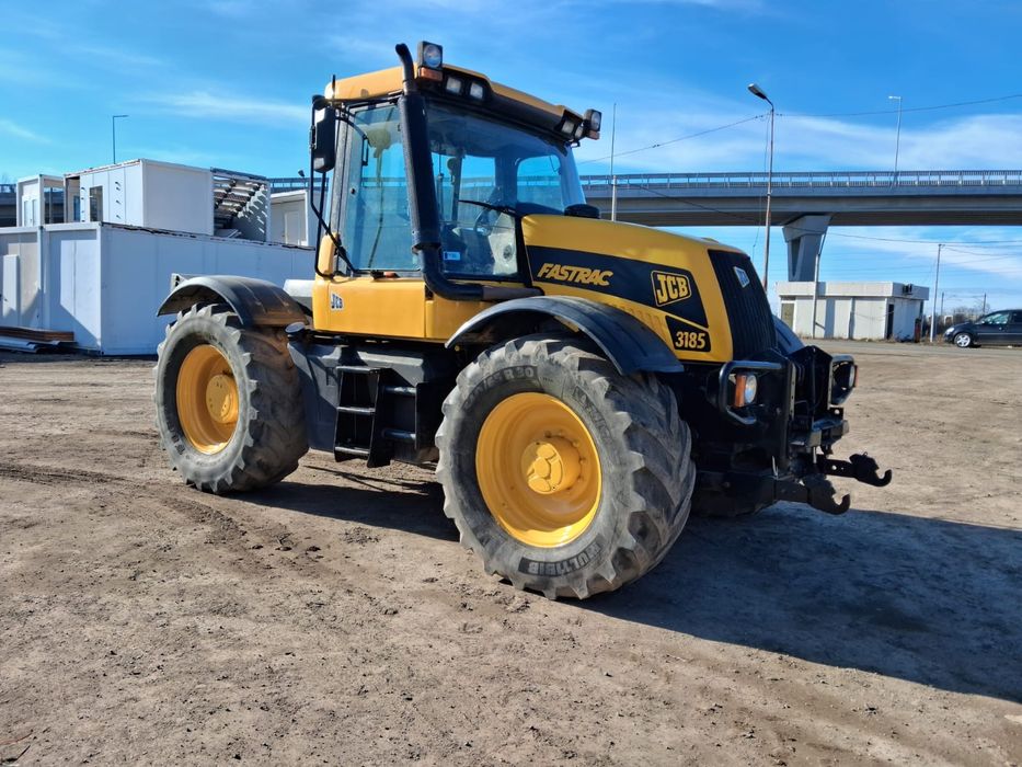 JCB Fastrac 3185