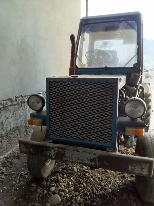 Mini traktor + osma uskunalar, ishga tayyor