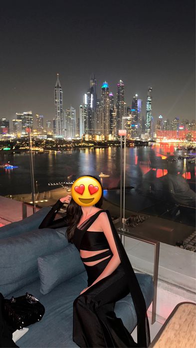 Продам шикарный комбинезон