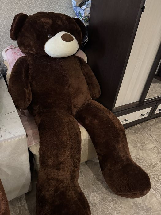Продам игрушку медведь