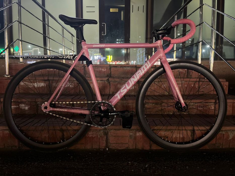 Продам цуник размер л за 155тыс