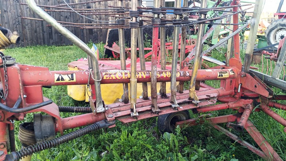 Greblă pentru împrăștiat