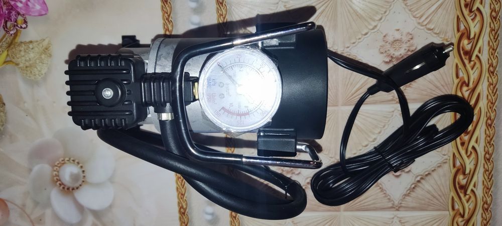 Компрессор для автомобиля