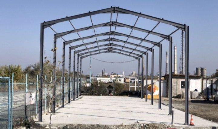 Dau hala metalică  la schimb cu auto 
Ferme 
Pene de legătură.
20x10x4