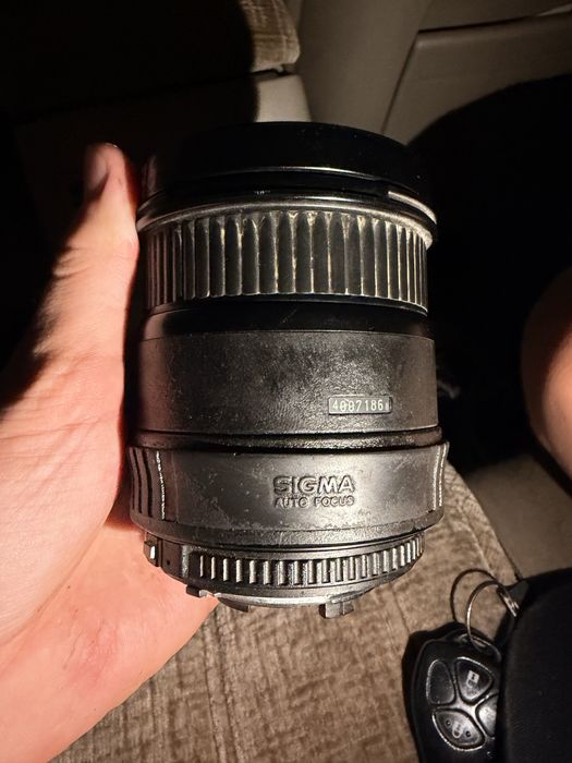 Объектив Sigma AF 28-70mm