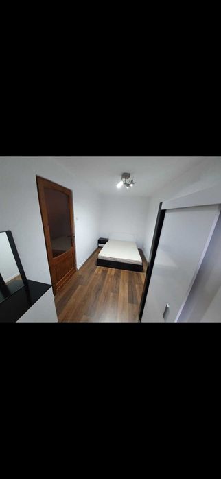 apartament de inchiriat
