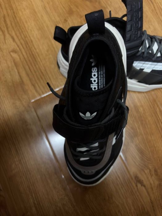 Кросовки Adidas оригинал