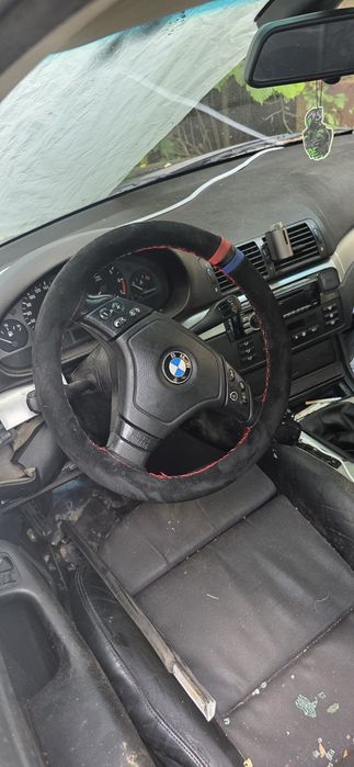 BMW E46 323I на части