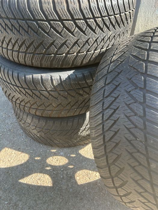 Джанти с гуми за BMW 225/50/17 зимни
