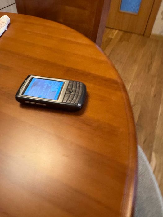 Asus P525 Windows Смартфон