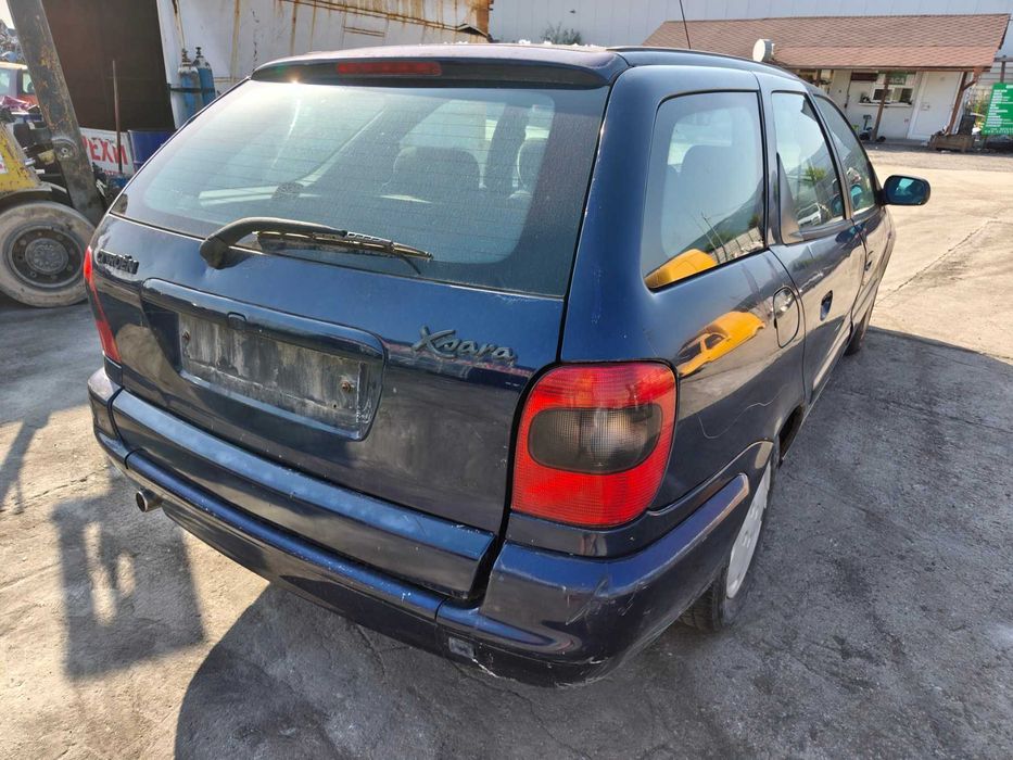 Citroen Xsara 1.6 - 88к.с - 2000г. само на части