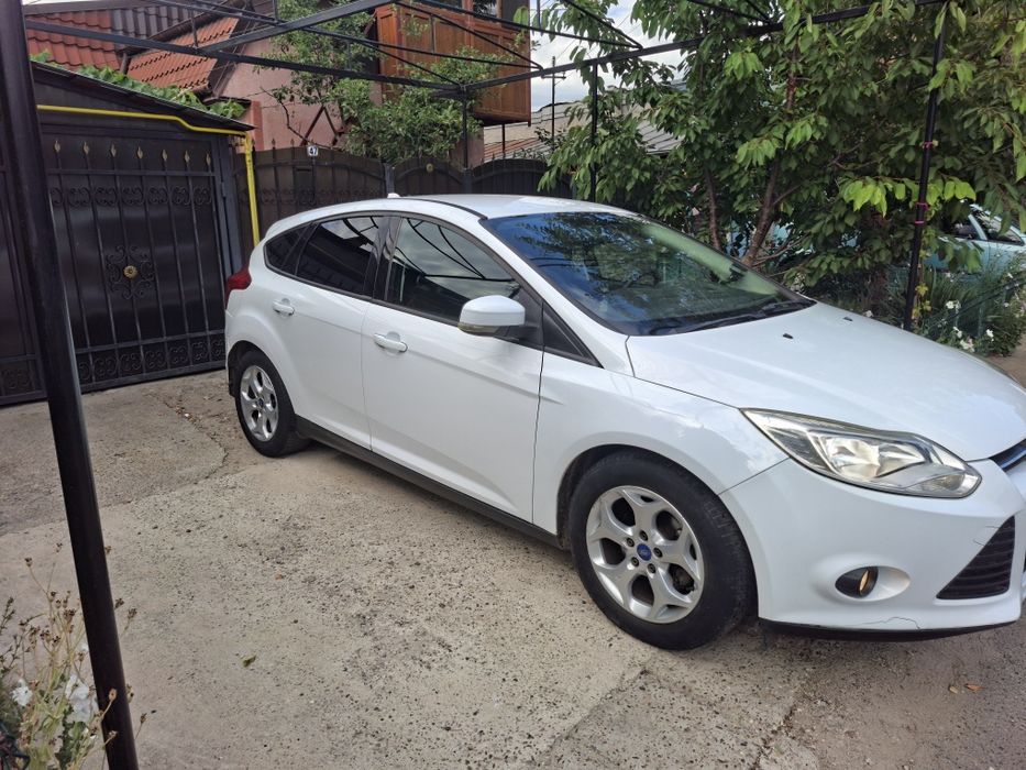 FORD Focus 2011 — imagine 2
