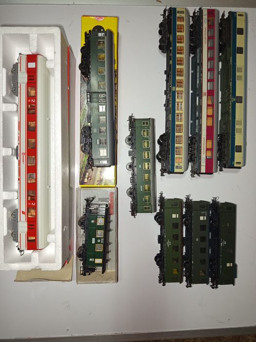 Vagoane călători HO Piko Lima Trix Fleischmann trenulețe diorama pik