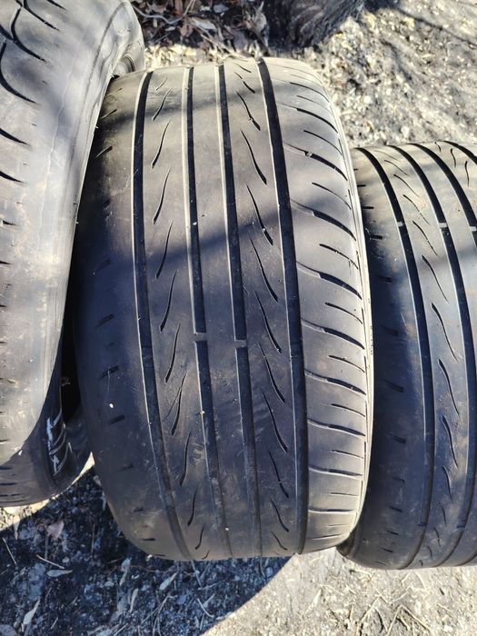 Продам б/у резину  стояла мерседесе w 211