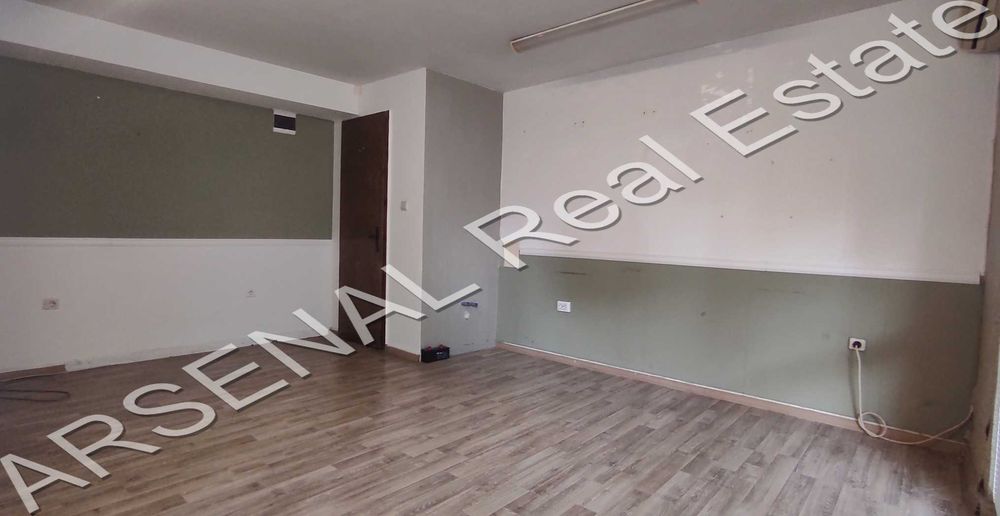 Дава се под наем Офис в София, Павлово - 25 кв.м за 250 € - Снимка #1
