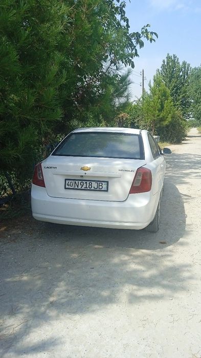 Lacetti 2004.holati yaxshi