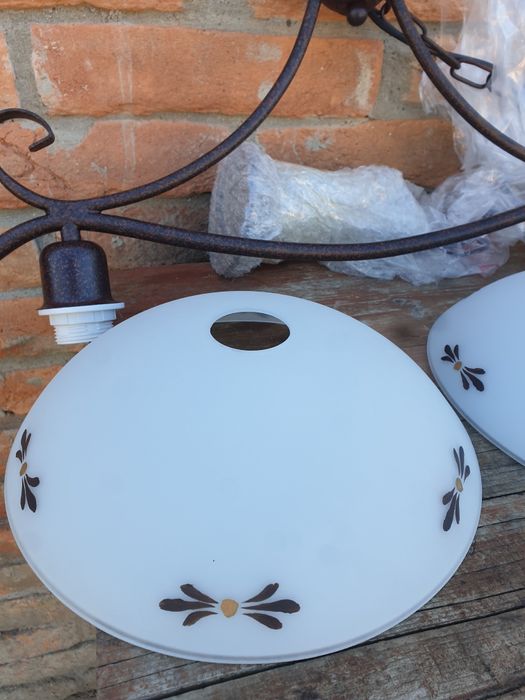 Candelabru rustic de tavan