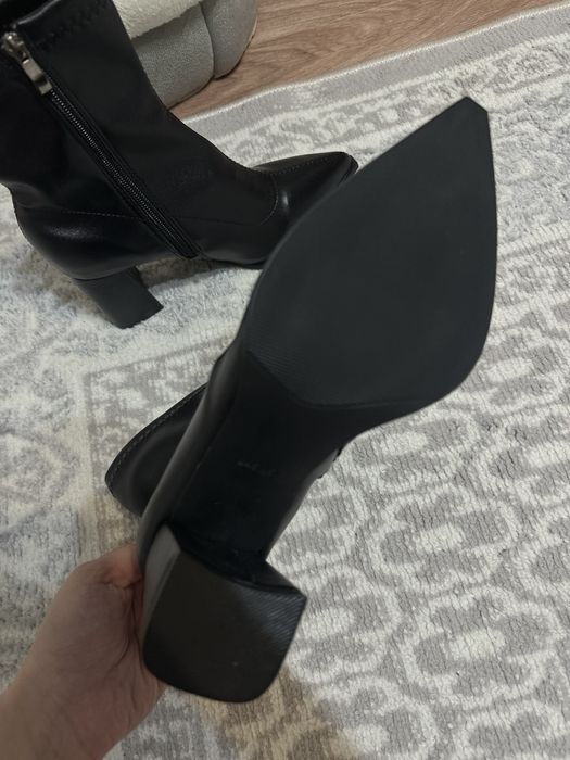 Абсолюно новые ботильоны