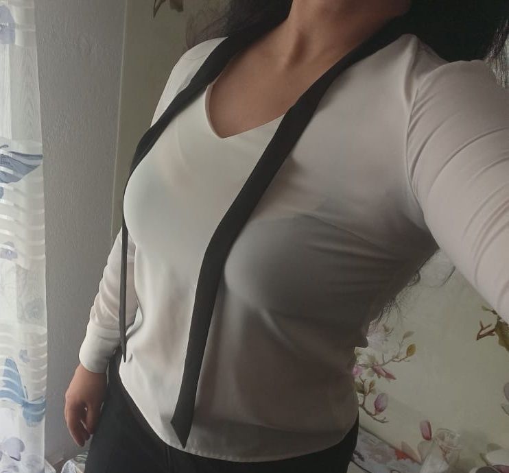 Продам красивую блузку