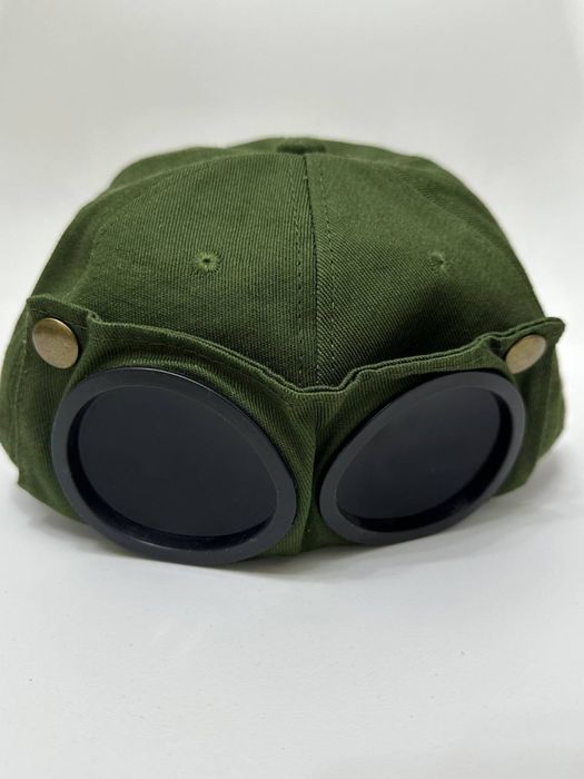 Продам кепки с очками