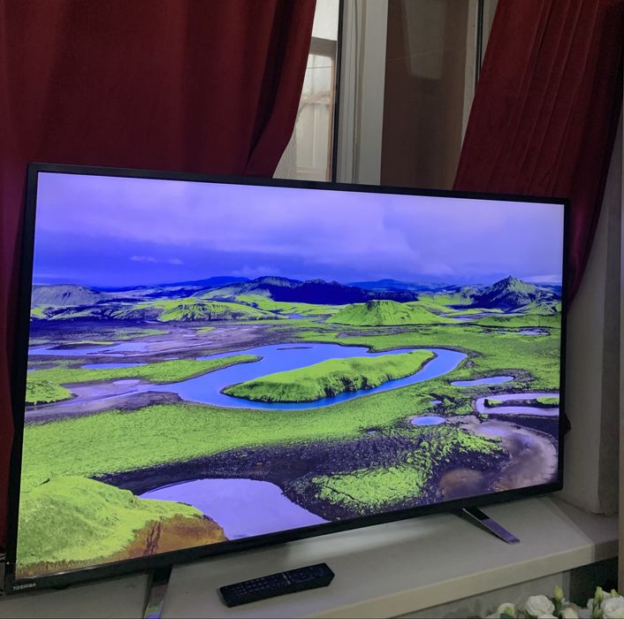 Телевизор Смарт ТВ 140 см