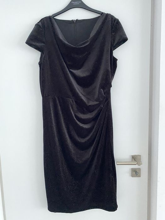 Rochie neagra catifea marimea L