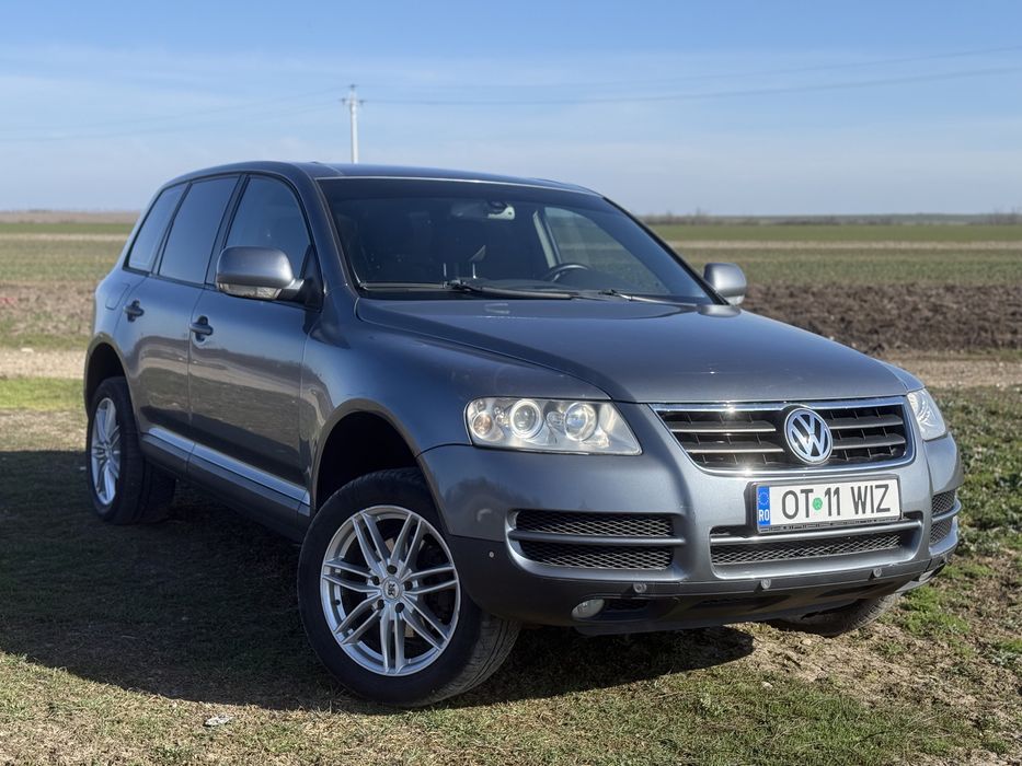 Unic proprietar vinde Touareg 2.5tdi 4x4 an 2005 manual , pe arcuri !