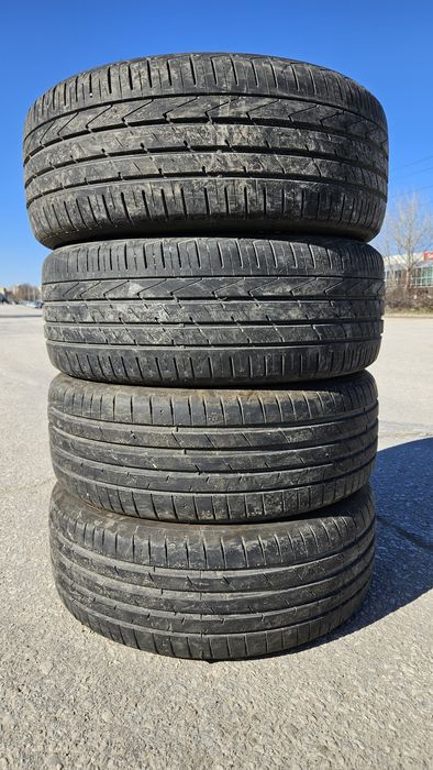 Летни гуми Hankook 235/55/18