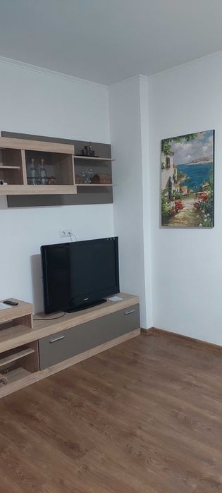 Inchiriez casa pe str. Tudor Vladimirescu