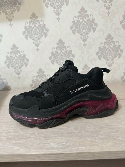 Balenciaga Triple S