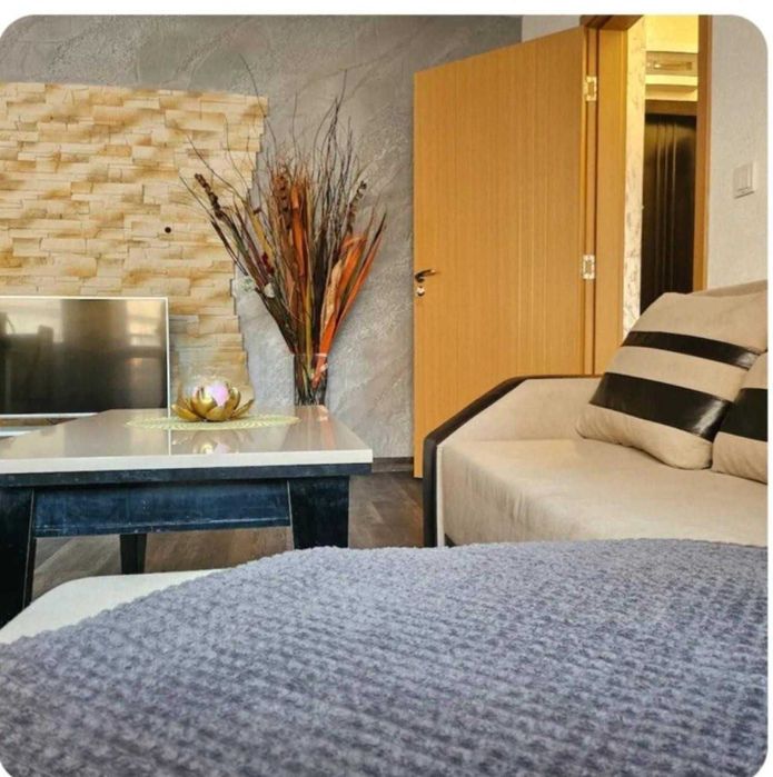 Продава се Двустаен апартамент в Пловдив, Център - 56 кв.м за 2438 €/кв.м - Снимка #4