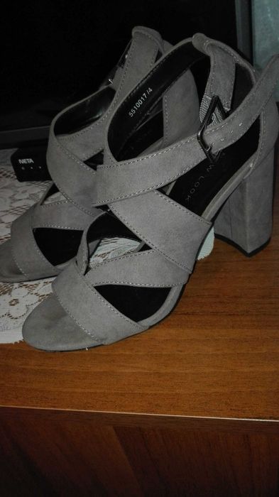 дамски обувки 1+ 1 подарък