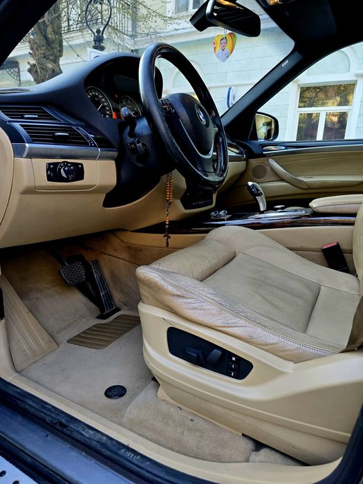 Vând BMW X5, M57 3.0d, 235 cp, distribuție față.