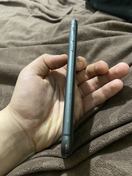 Продам Iphone 11 128 гб