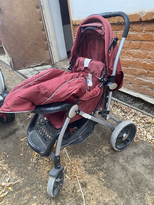 Коляска детскаяя