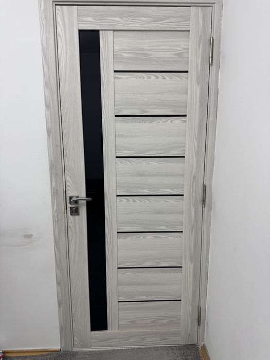 Продается Двери почти новые
